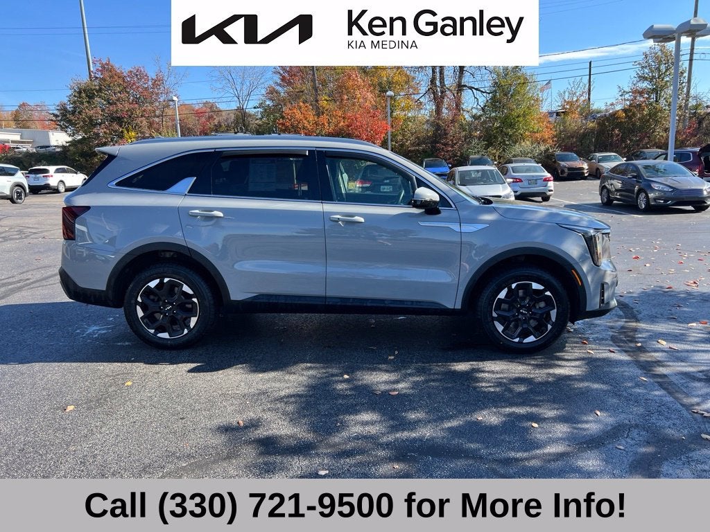 2024 Kia Sorento S
