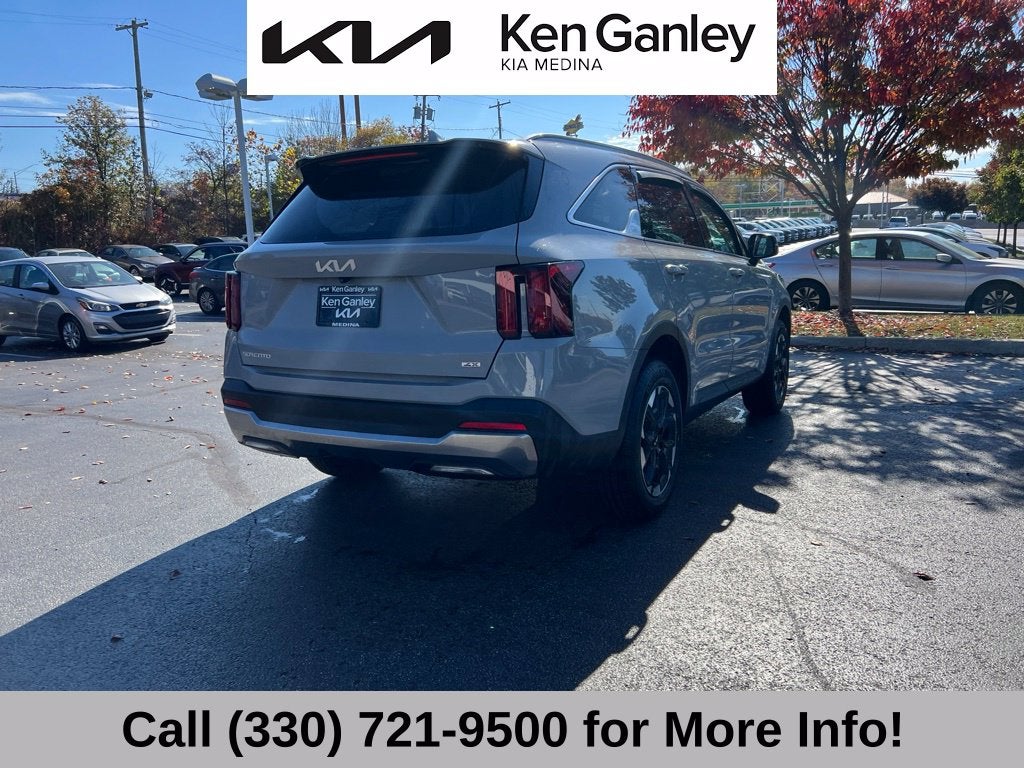 2024 Kia Sorento S