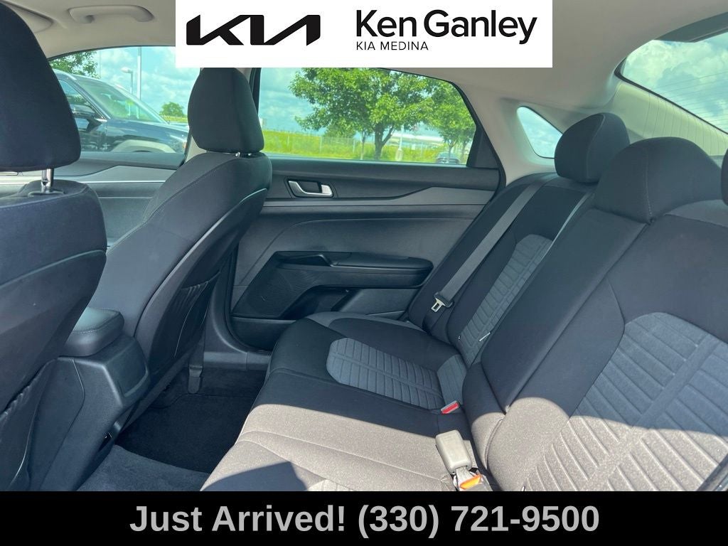2025 Kia K5 LXS