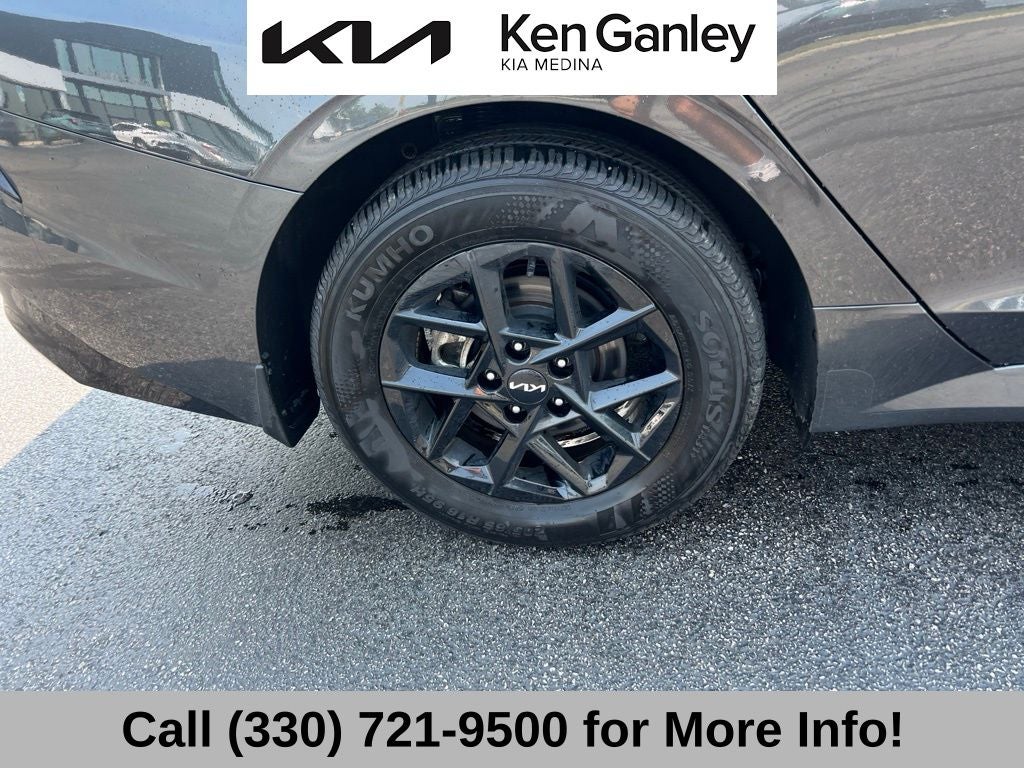 2025 Kia K5 LXS