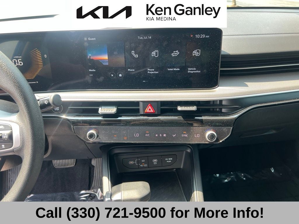 2025 Kia K5 LXS