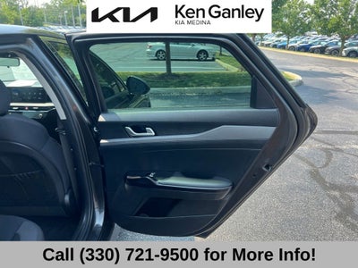 2025 Kia K5 LXS