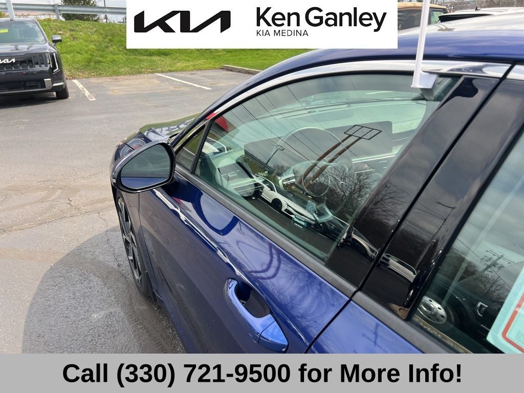 2025 Kia K5 EX