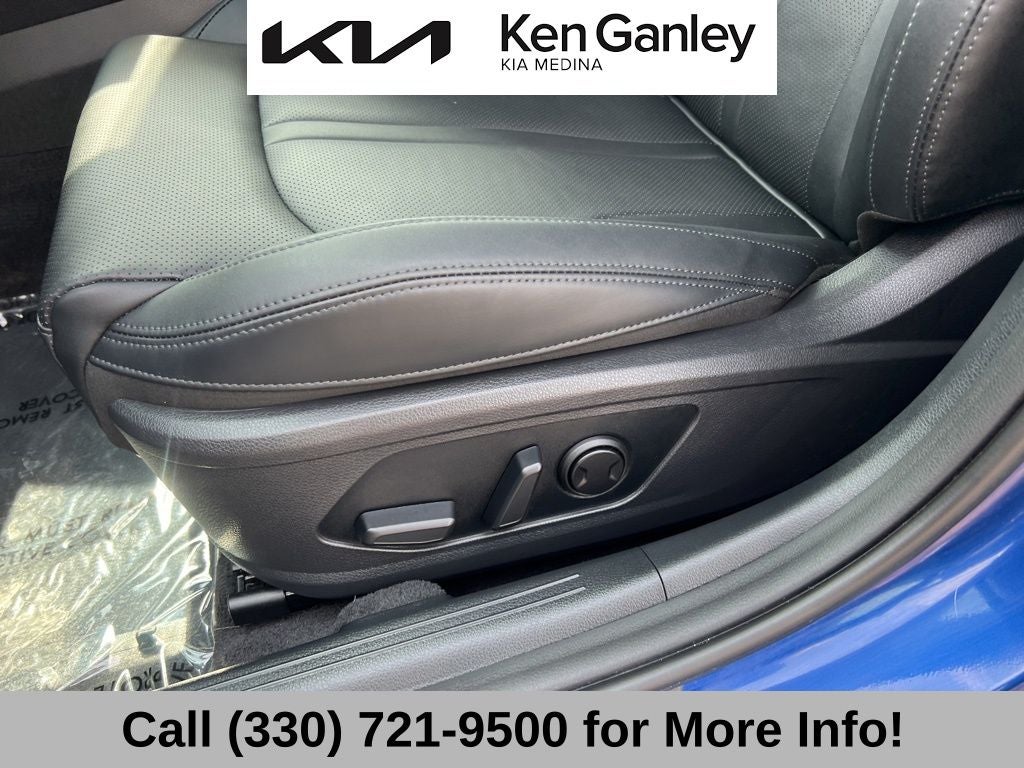 2025 Kia K5 EX