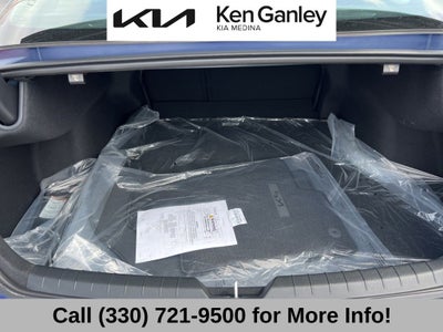 2025 Kia K5 EX
