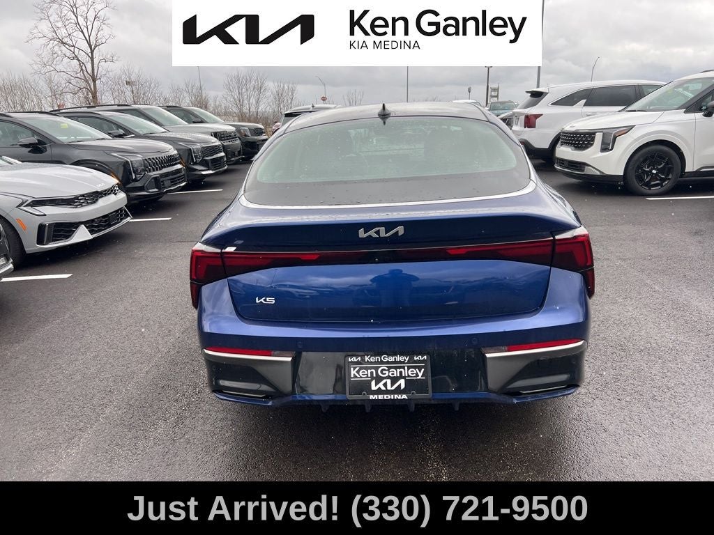 2025 Kia K5 EX