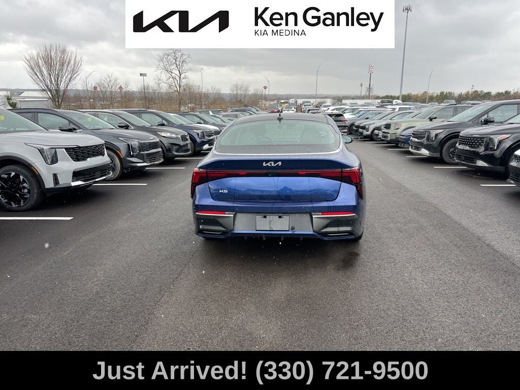 2025 Kia K5 EX