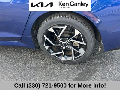 2025 Kia K5 EX
