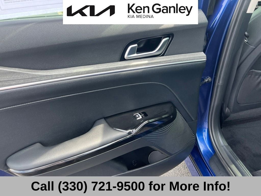 2025 Kia K5 EX