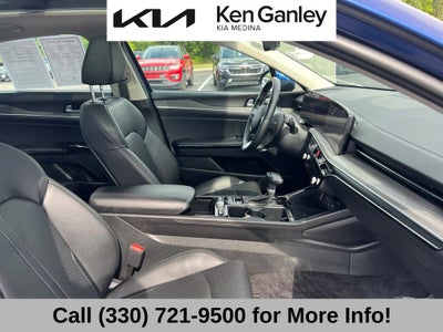 2025 Kia K5 EX