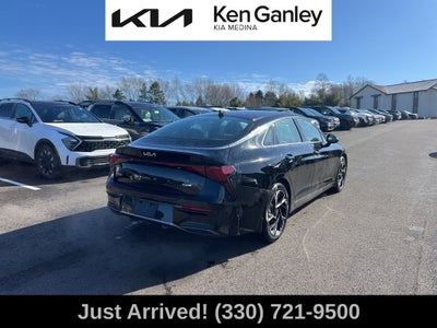 2025 Kia K5 GT-Line