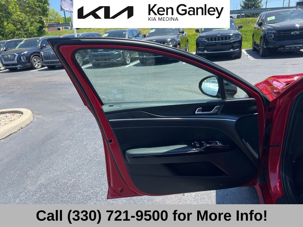 2025 Kia K5 GT-Line