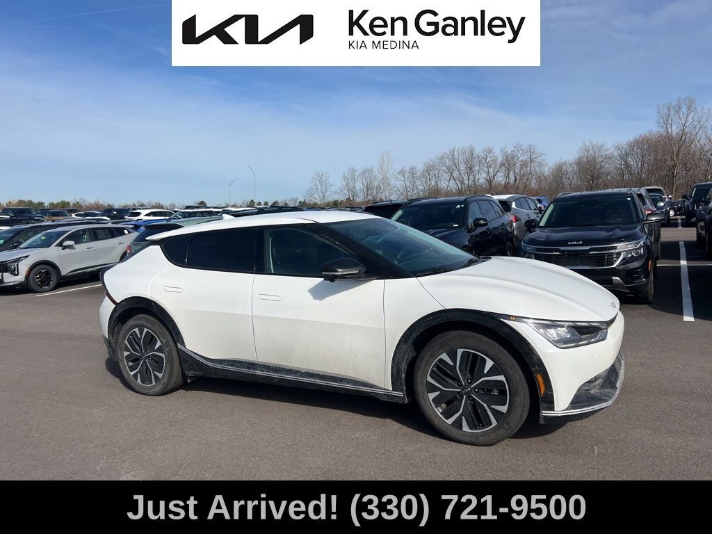 2022 Kia EV6 Wind