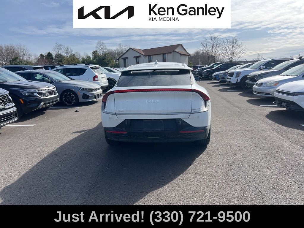 2022 Kia EV6 Wind