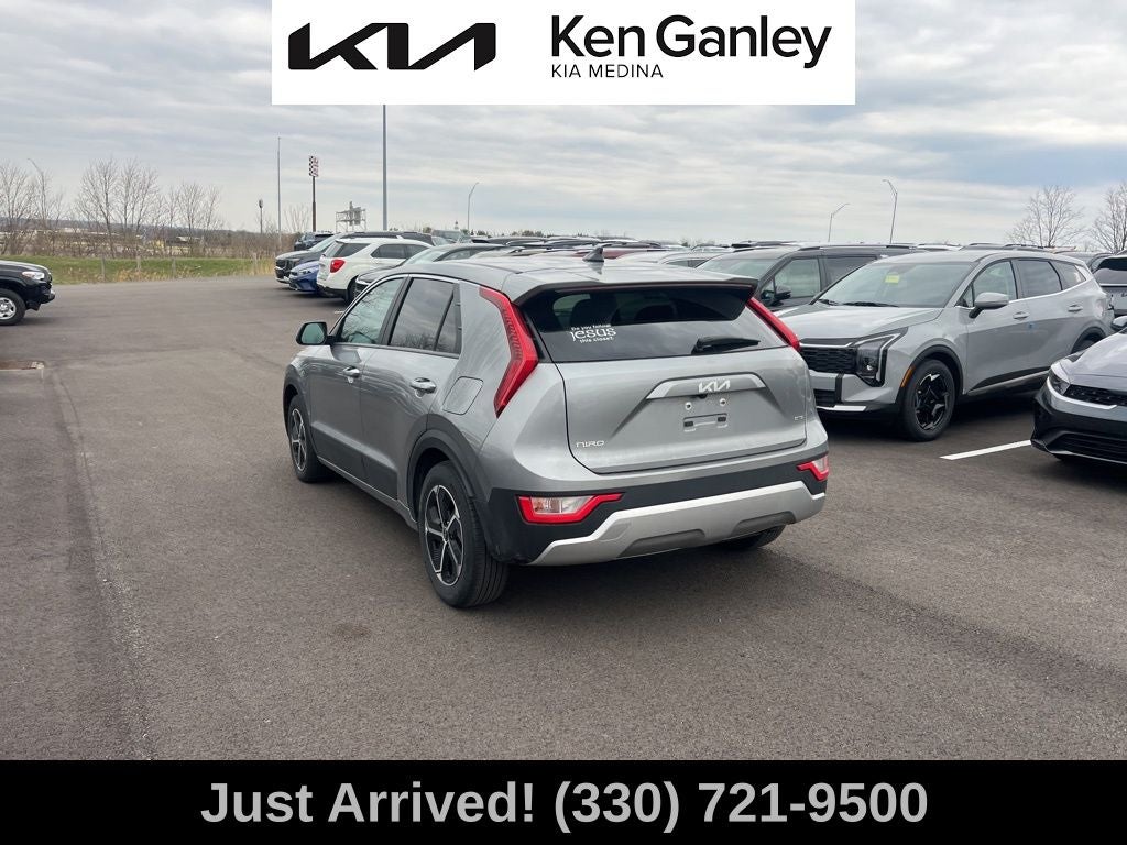 2023 Kia Niro LX