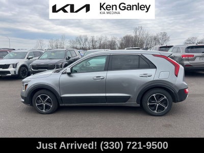 2023 Kia Niro LX