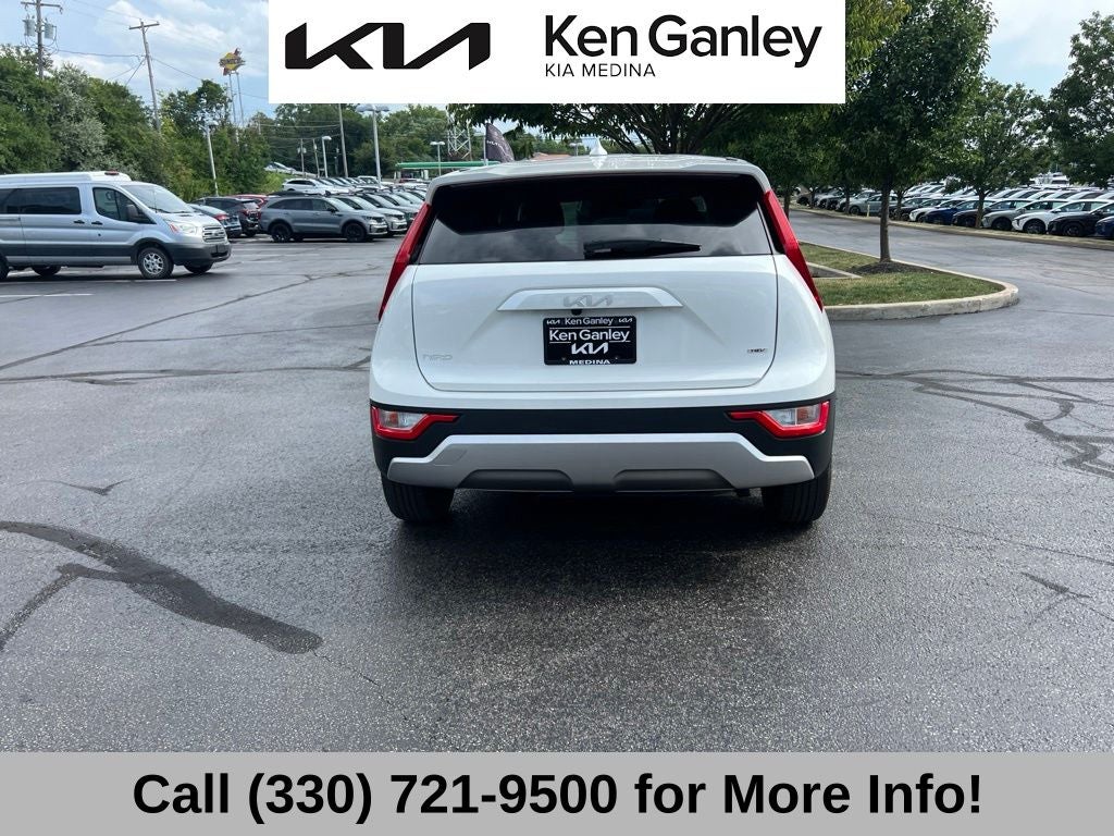 2025 Kia Niro LX