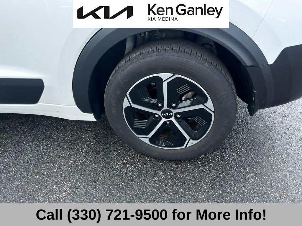 2025 Kia Niro LX