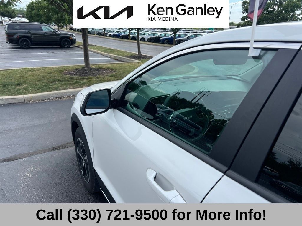 2025 Kia Niro LX