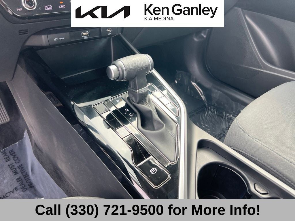 2025 Kia Niro LX