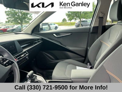 2025 Kia Niro LX