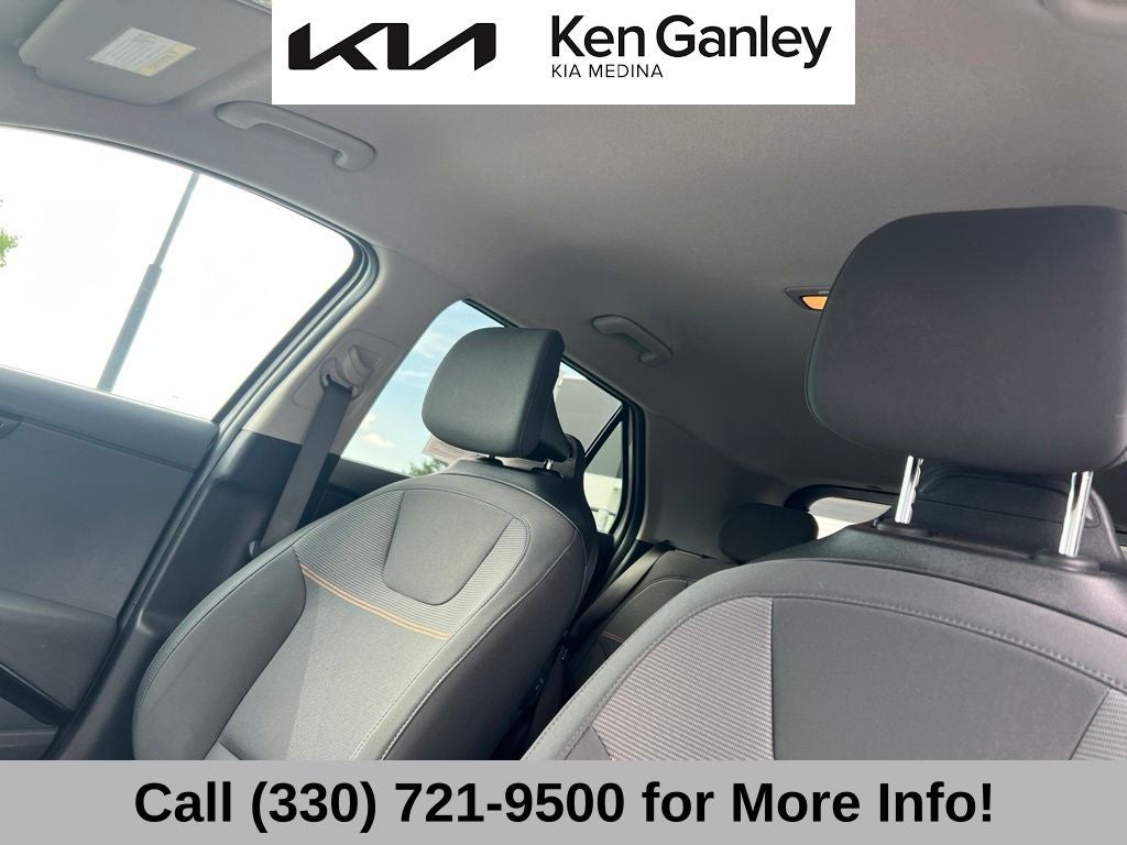 2025 Kia Niro LX