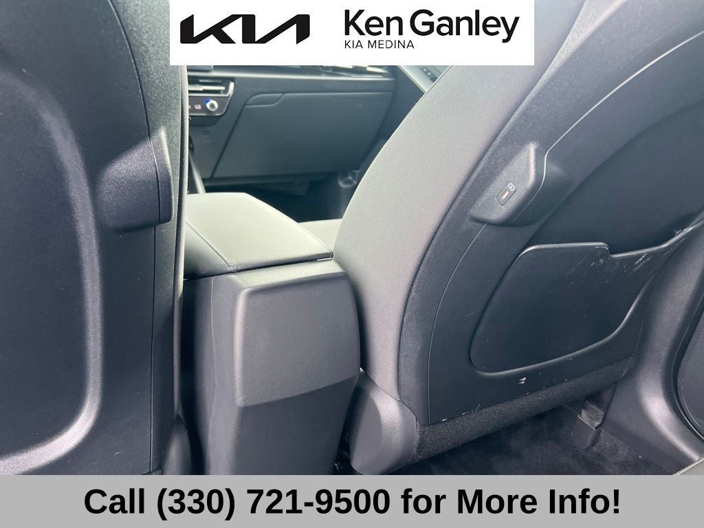 2025 Kia Niro LX