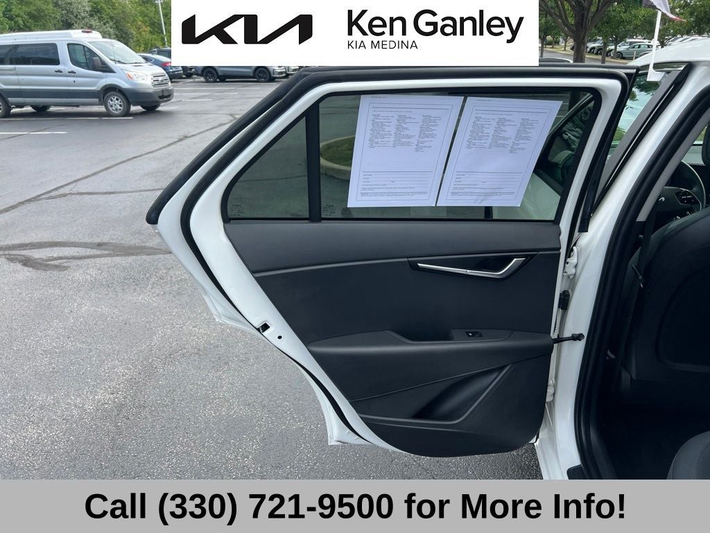 2025 Kia Niro LX