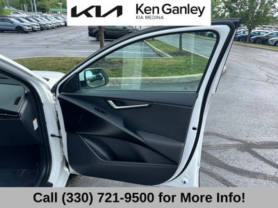 2025 Kia Niro LX