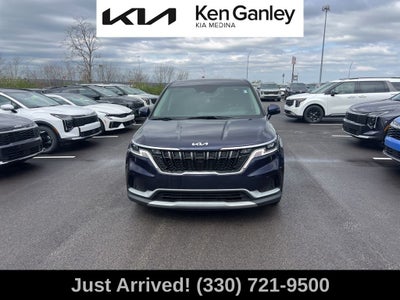 2024 Kia Carnival LX