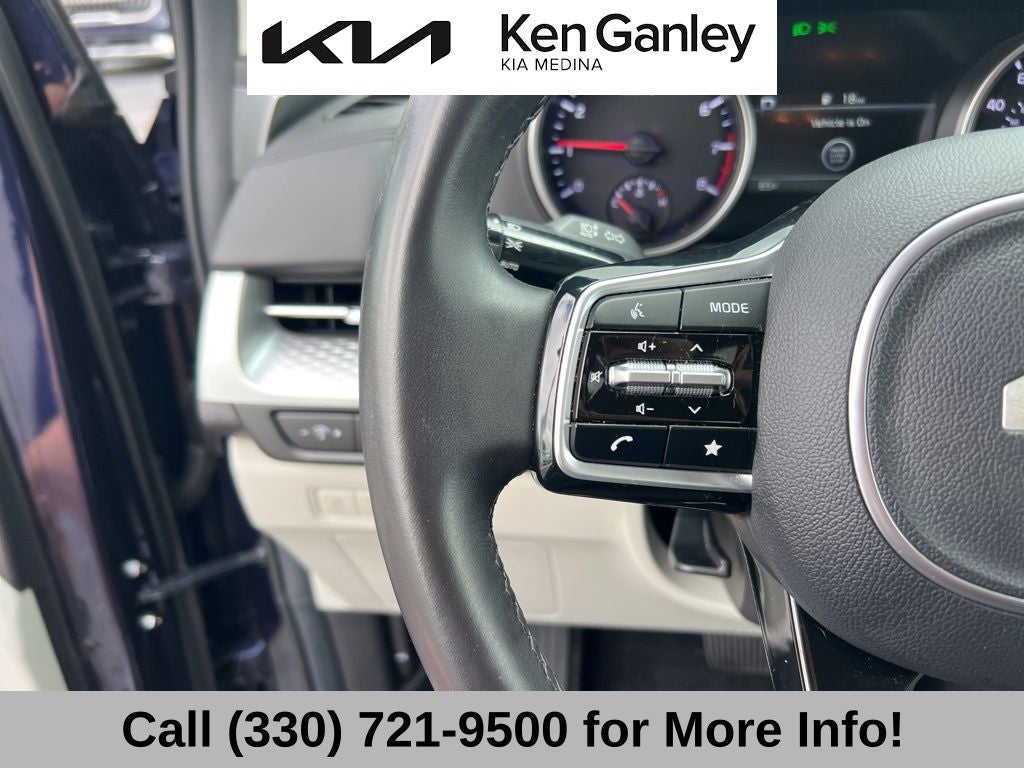 2024 Kia Carnival LX