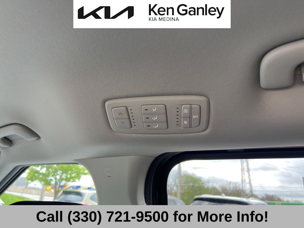 2024 Kia Carnival LX