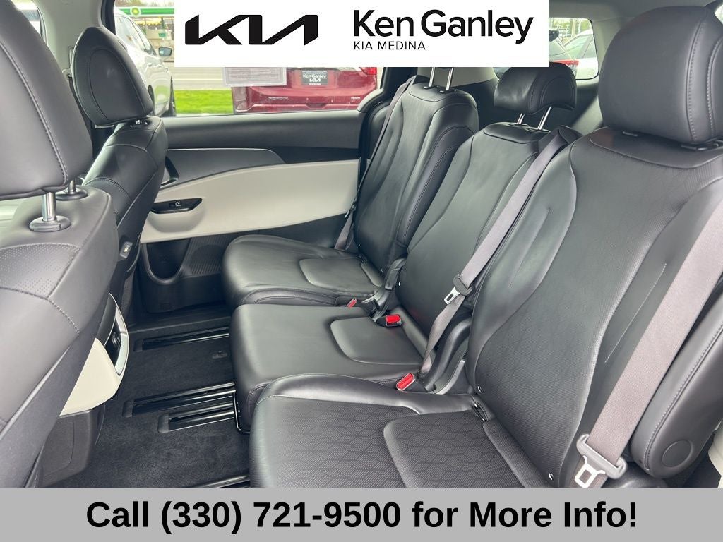 2024 Kia Carnival LX
