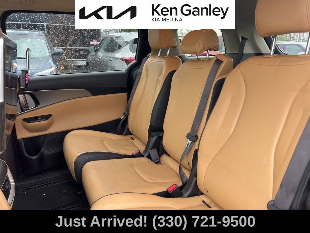 2022 Kia Carnival LXS