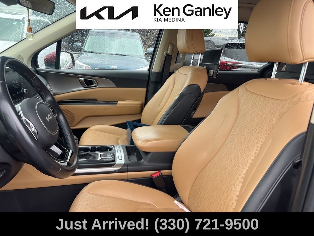 2022 Kia Carnival LXS