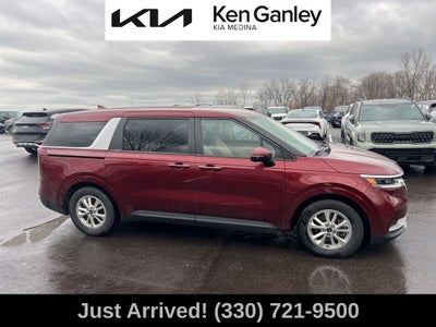 2022 Kia Carnival LXS