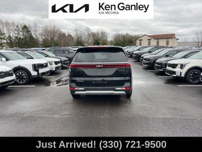 2024 Kia Carnival LX