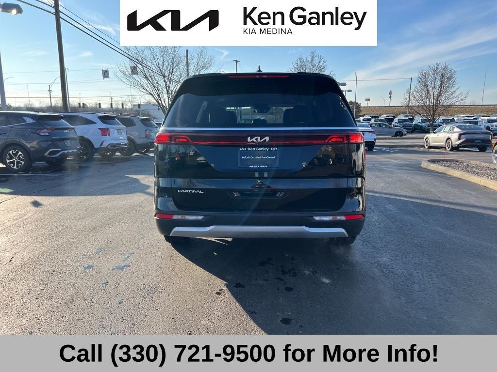 2024 Kia Carnival LX Seat Package