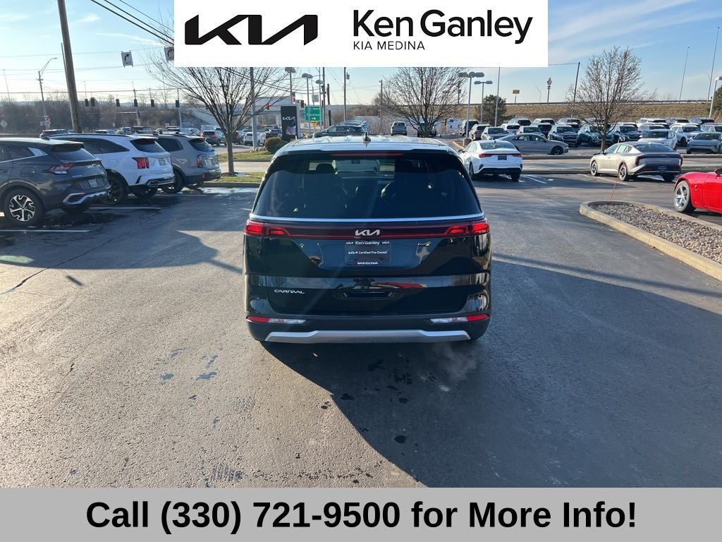 2024 Kia Carnival LX Seat Package