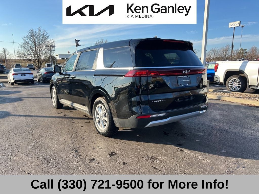 2024 Kia Carnival LX Seat Package