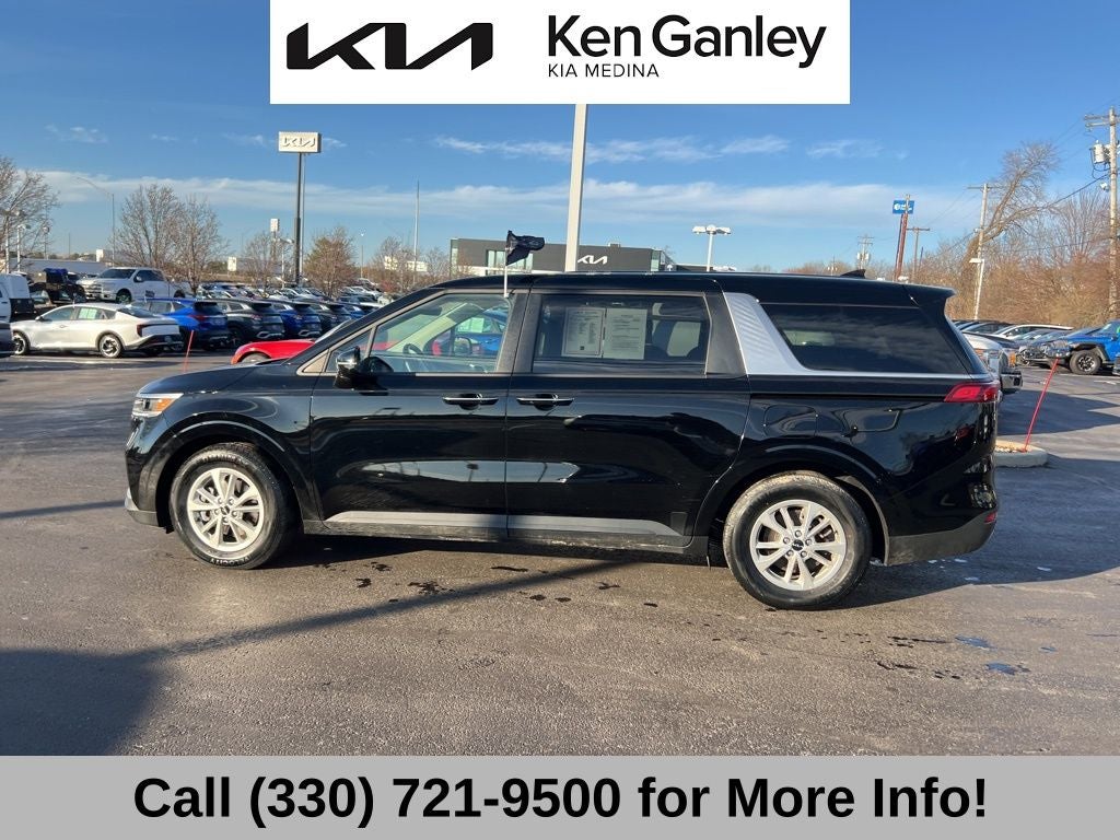 2024 Kia Carnival LX Seat Package