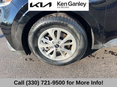 2024 Kia Carnival LX Seat Package