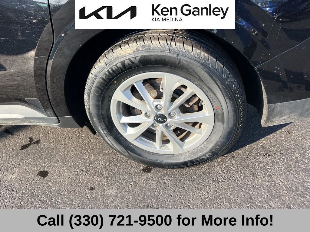 2024 Kia Carnival LX Seat Package