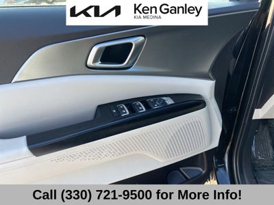 2024 Kia Carnival LX Seat Package