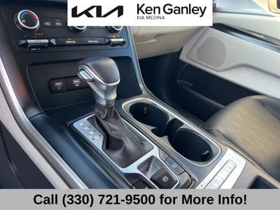2024 Kia Carnival LX Seat Package