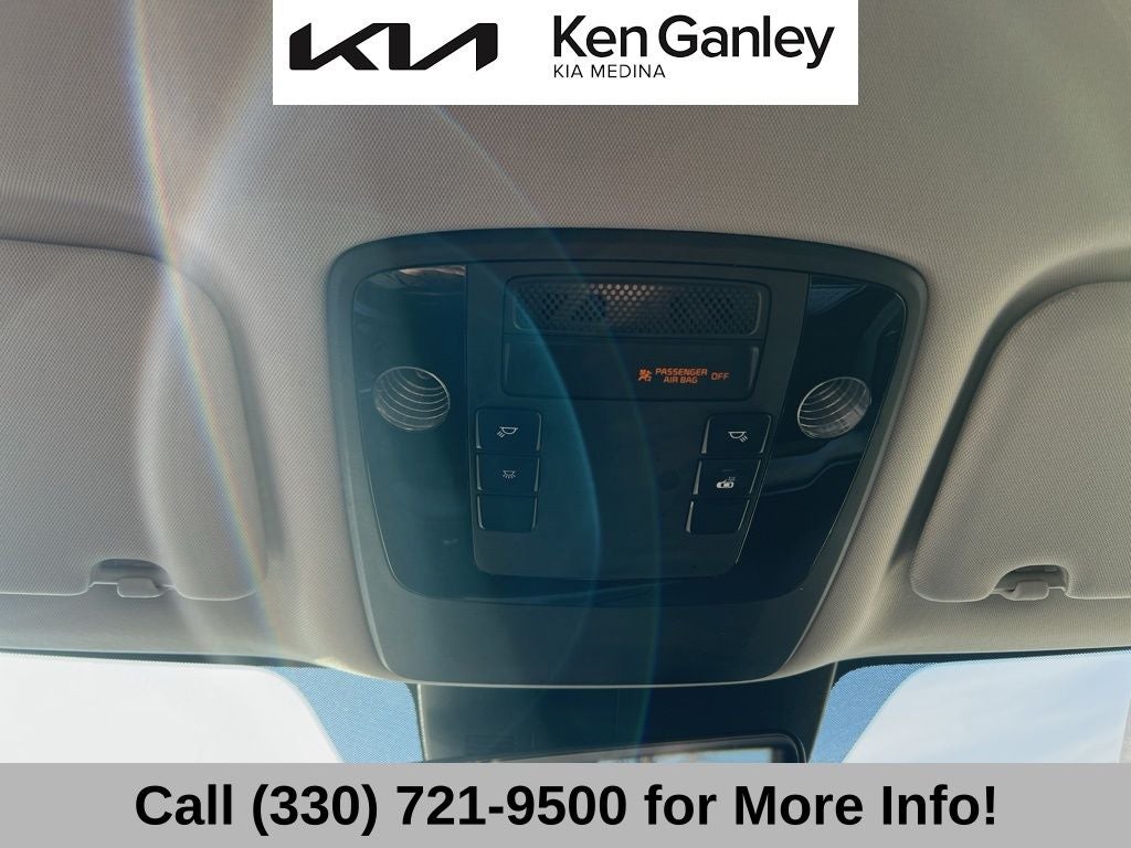 2024 Kia Carnival LX Seat Package