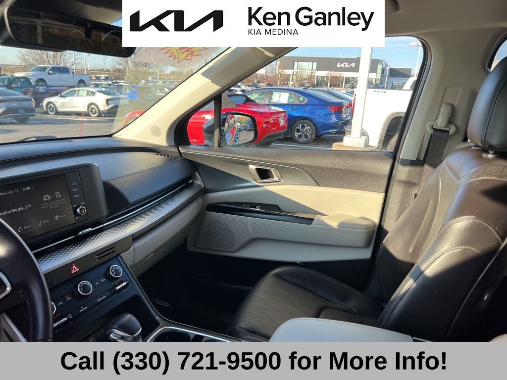 2024 Kia Carnival LX Seat Package