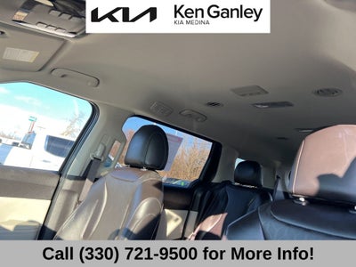 2024 Kia Carnival LX Seat Package