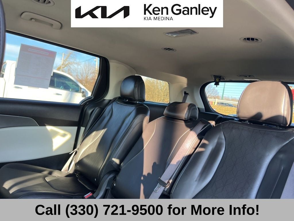 2024 Kia Carnival LX Seat Package