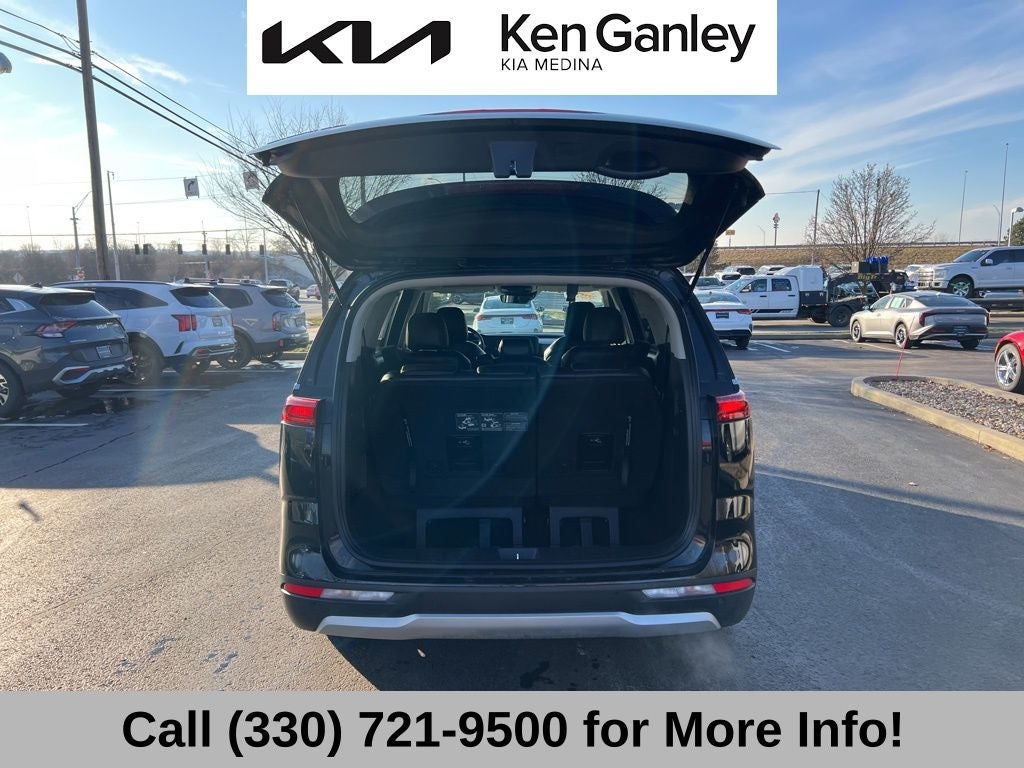 2024 Kia Carnival LX Seat Package